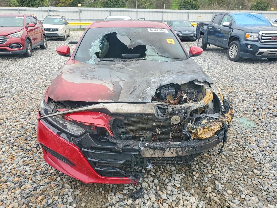 42055446 :رقم المزاد ، 1HGCV1F34KA063199 vin ، 2019 Honda Accord مزاد بيع