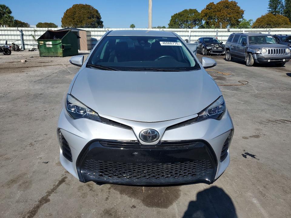 Продаж на аукціоні авто 2018 Toyota Corolla, vin: 5YFBURHEXJP810048, номер лоту: 46960776