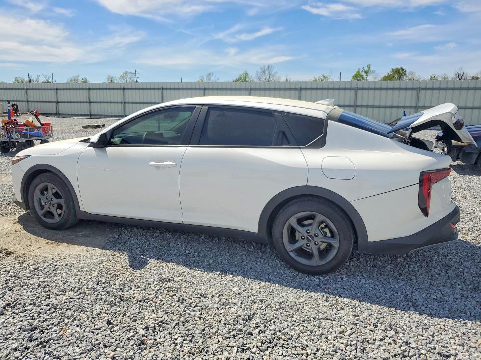 2025 Kia K4 მანქანა იყიდება აუქციონზე, vin: 3KPFT4DE2SE164908, აუქციონის ნომერი: 46125526