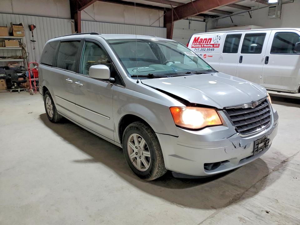 Продажа на аукционе авто 2010 Chrysler Town & Country, vin: 2A4RR5D1XAR492549, номер лота: 45880626