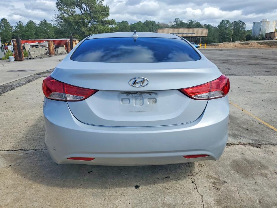 46086976 :رقم المزاد ، 5NPDH4AE9DH292042 vin ، 2013 Hyundai Elantra مزاد بيع