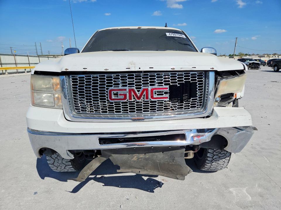 47997946 :رقم المزاد ، 3GTP1VE05BG172055 vin ، 2011 Gmc Sierra مزاد بيع