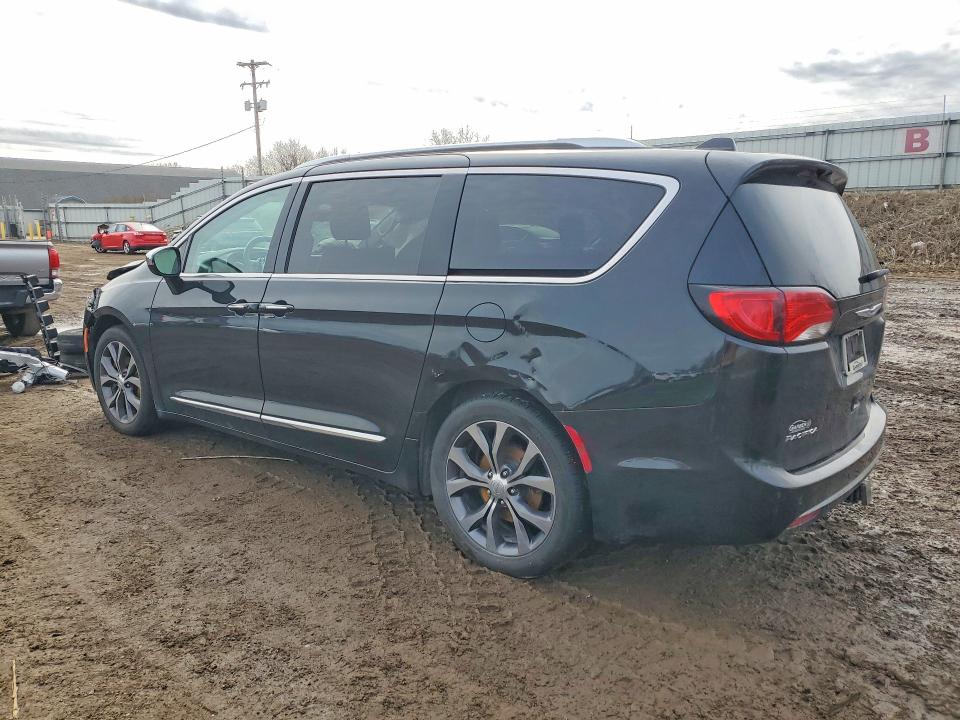 Продаж на аукціоні авто 2018 Chrysler Pacifica, vin: 2C4RC1GGXJR105742, номер лоту: 47259806