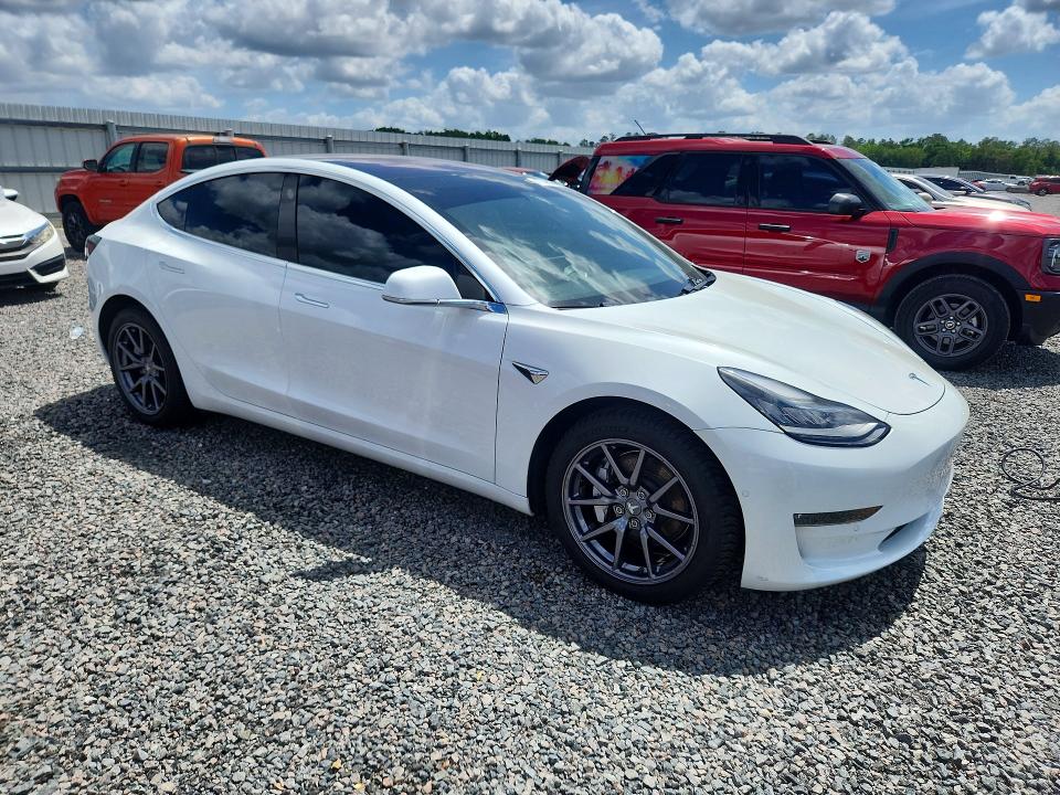 Продажа на аукционе авто 2018 Tesla Model 3, vin: 5YJ3E1EB8JF066832, номер лота: 47941866