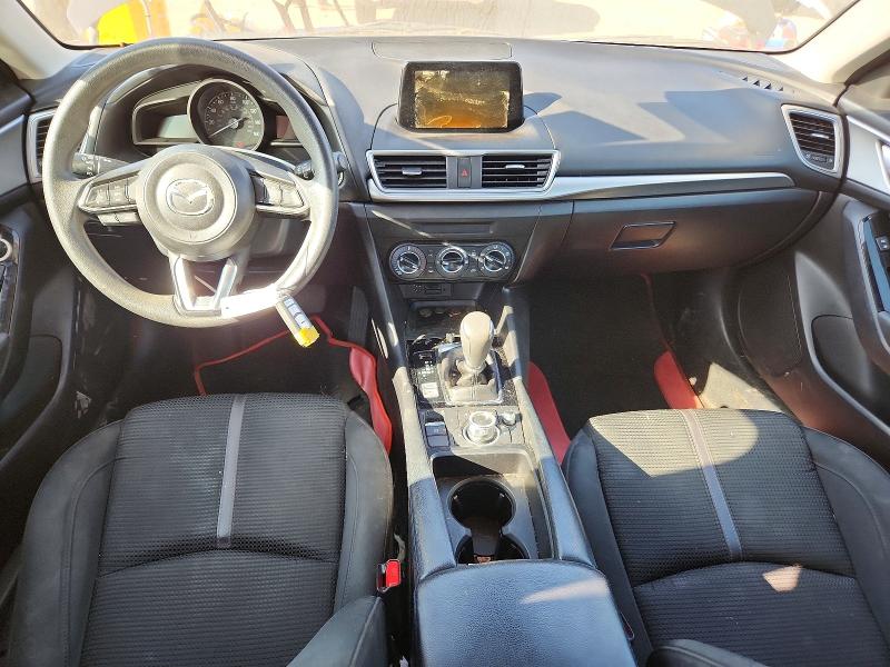 47560946 :رقم المزاد ، 3MZBN1U77JM168687 vin ، 2018 Mazda 3 مزاد بيع