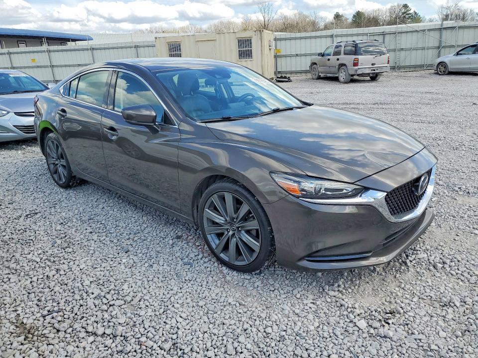 79976595 :رقم المزاد ، JM1GL1VM6J1307739 vin ، 2018 Mazda 6 مزاد بيع