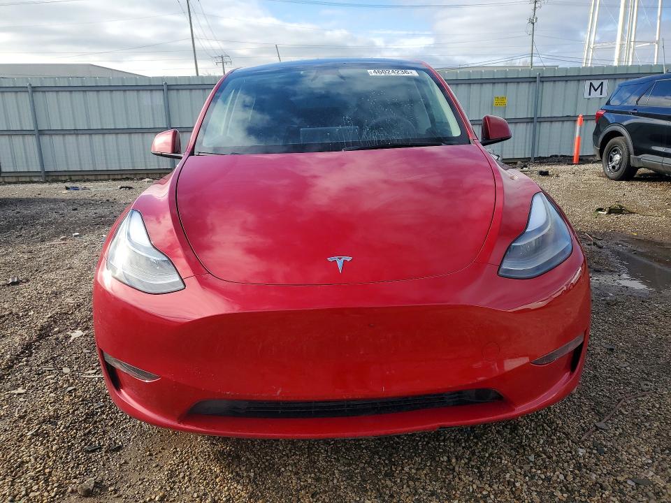 46024236 :رقم المزاد ، 7SAYGAEEXPF972261 vin ، 2023 Tesla Model Y مزاد بيع