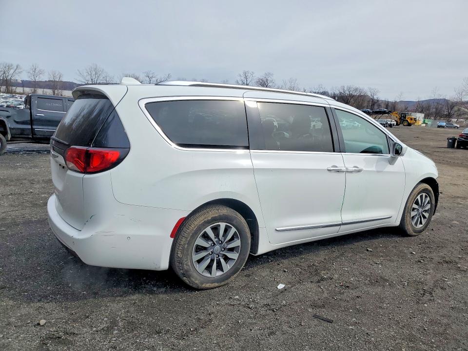 Продажа на аукционе авто 2020 Chrysler Pacifica, vin: 2C4RC1EG0LR143115, номер лота: 46117306