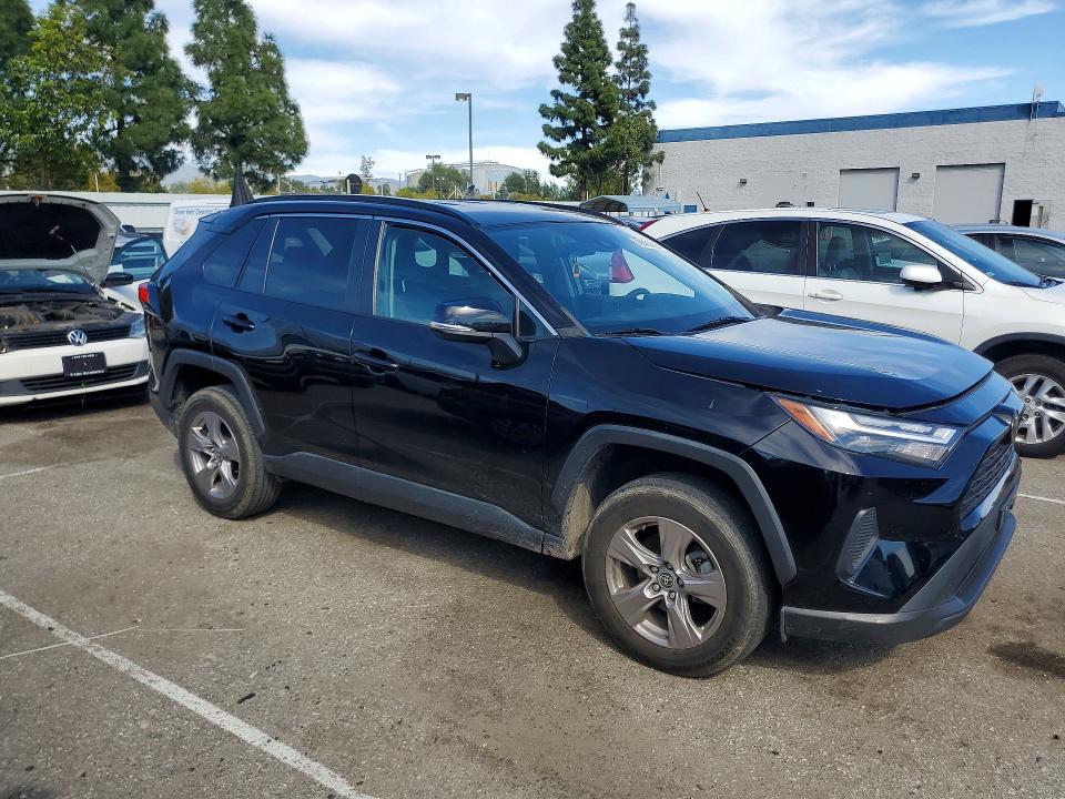 Aukcja sprzedaży 2022 Toyota Rav4, vin: 2T3P1RFV9NW286761, numer aukcji: 79463895