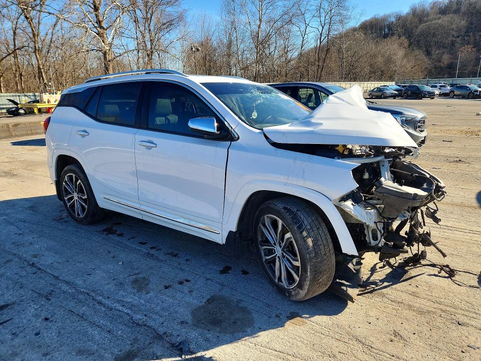 41970836 :رقم المزاد ، 3GKALXEX5KL271592 vin ، 2019 Gmc Terrain مزاد بيع