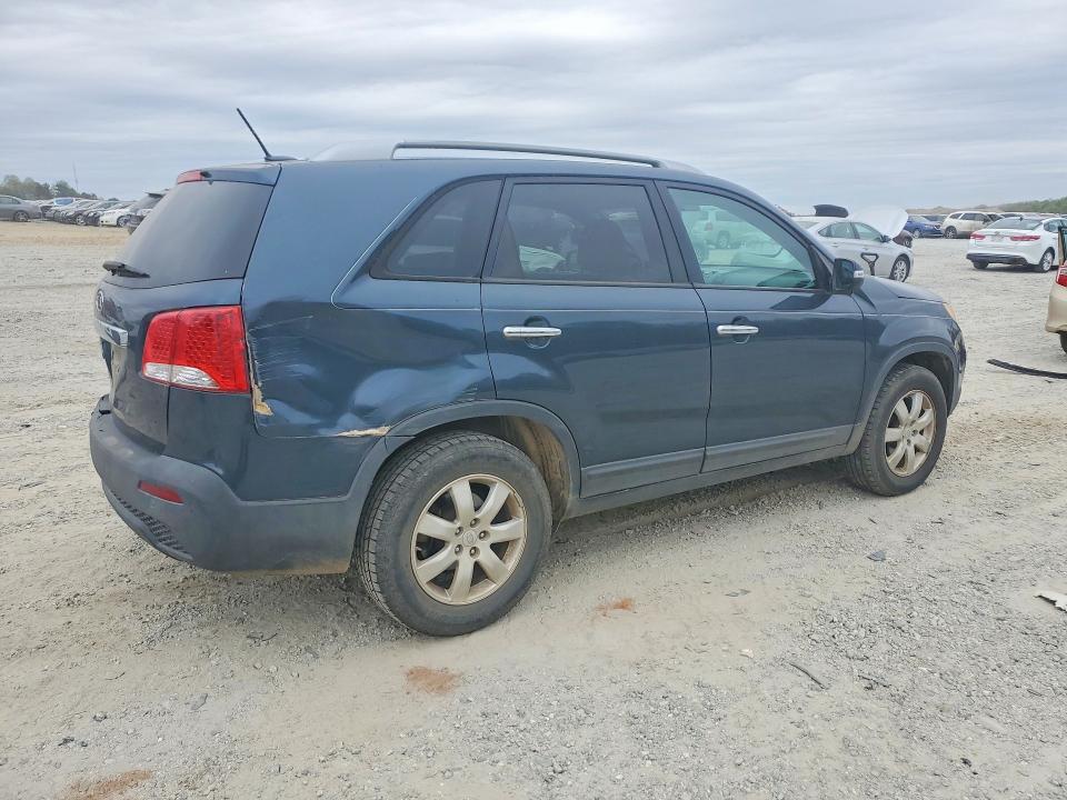 Продажа на аукционе авто 2011 Kia Sorento, vin: 5XYKT3A17BG042199, номер лота: 47418226