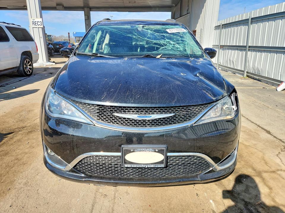 2019 Chrysler Pacifica მანქანა იყიდება აუქციონზე, vin: 2C4RC1BG4KR523416, აუქციონის ნომერი: 47116506
