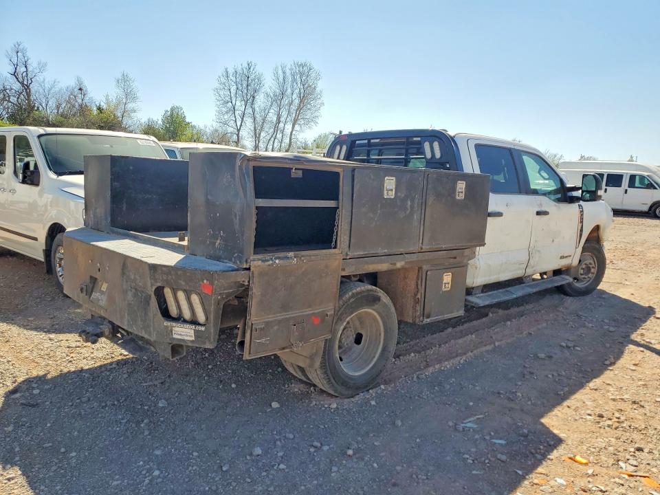 Продажа на аукционе авто 2023 Ford F350, vin: 1FD8W3HTXPEC81833, номер лота: 47375426