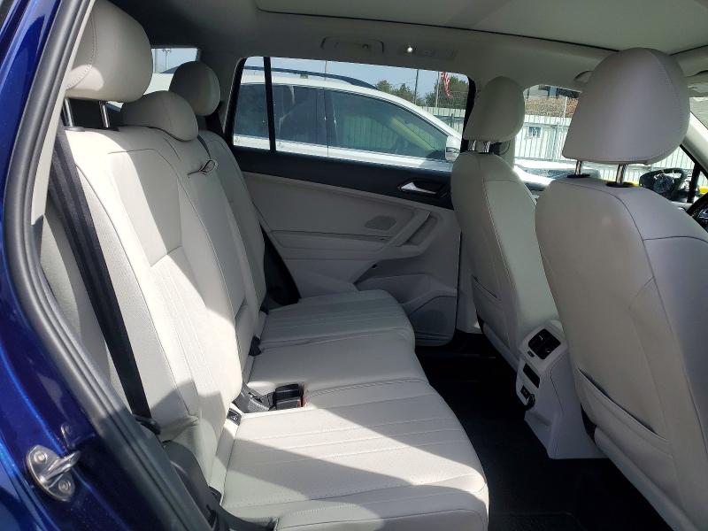 Продажа на аукционе авто 2022 Volkswagen Tiguan, vin: 3VV2B7AX5NM023755, номер лота: 45801456