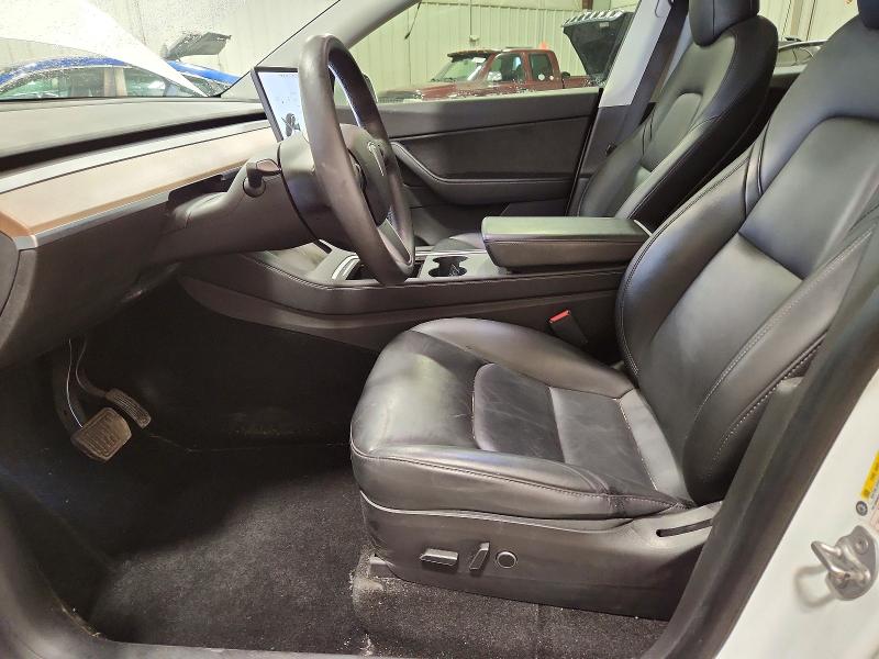 2021 Tesla Model Y მანქანა იყიდება აუქციონზე, vin: 5YJYGAEE3MF136817, აუქციონის ნომერი: 79398715