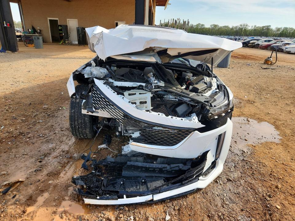 46486576 :رقم المزاد ، 1G6DN5RK2L0133211 vin ، 2020 Cadillac Ct5 مزاد بيع
