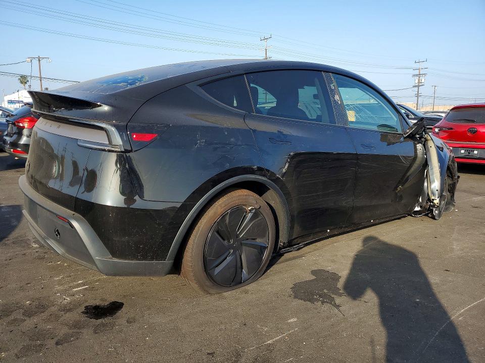 47337316 :رقم المزاد ، 7SAYGDED1TF560166 vin ، 2026 Tesla Model Y مزاد بيع