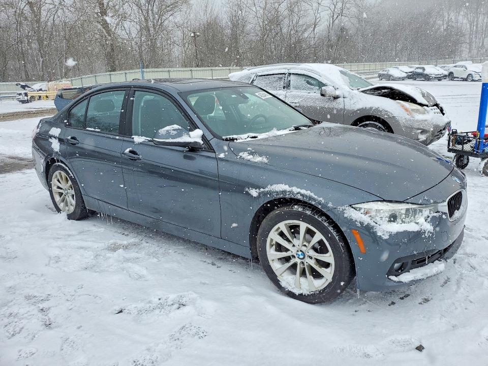 2017 Bmw 320 მანქანა იყიდება აუქციონზე, vin: WBA8E5G35HNU43354, აუქციონის ნომერი: 46354916