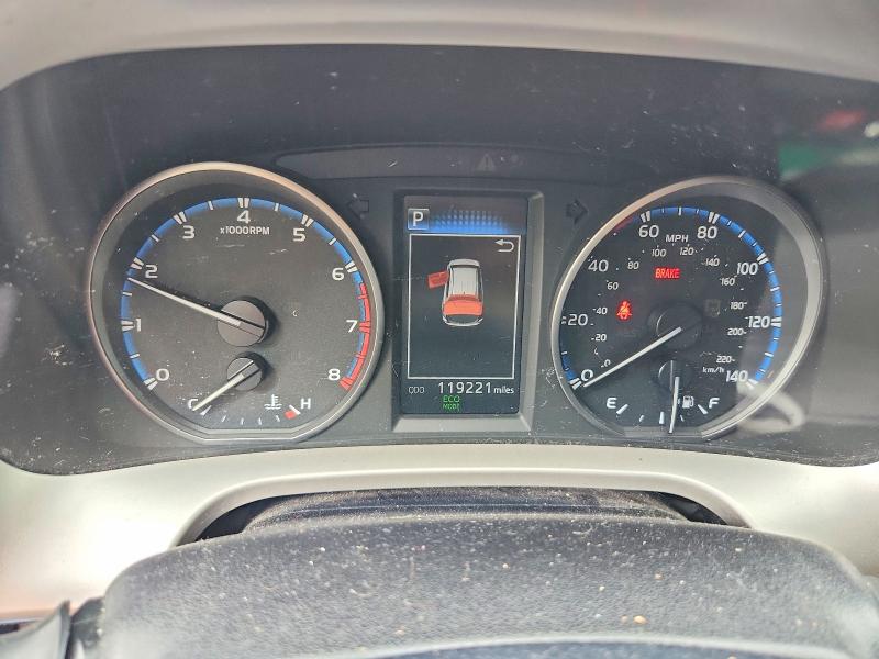 46278756 :رقم المزاد ، JTMZFREV0JJ151768 vin ، 2018 Toyota Rav4 مزاد بيع