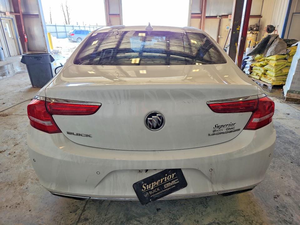 46337666 :رقم المزاد ، 1G4ZR5SS9HU166588 vin ، 2017 Buick Lacrosse مزاد بيع