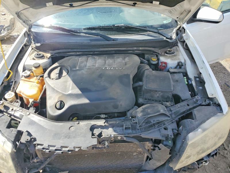 45758696 :رقم المزاد ، 1C3CDZCG4DN620118 vin ، 2013 Dodge Avenger مزاد بيع