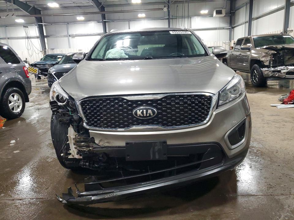 2016 Kia Sorento მანქანა იყიდება აუქციონზე, vin: 5XYPGDA38GG037604, აუქციონის ნომერი: 45949496