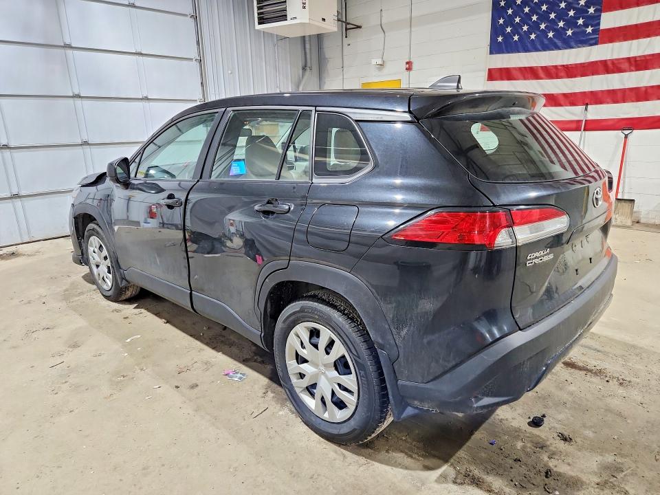 Продажа на аукционе авто 2023 Toyota Corolla Cross, vin: 7MUAAABG9PV045226, номер лота: 46444246
