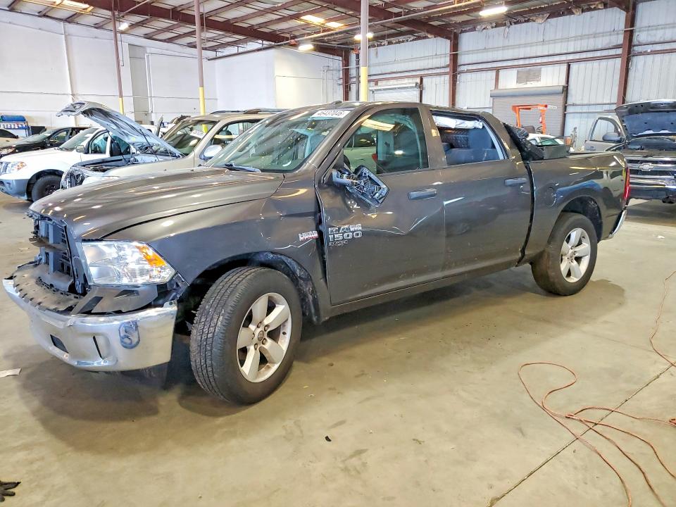 46437046 :رقم المزاد ، 3C6RR6KTXNG242859 vin ، 2022 Ram 1500 Classic مزاد بيع