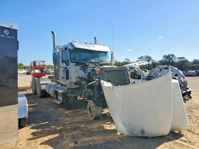 Продаж на аукціоні авто 2025 Mack Pinnacle, vin: 1M1PN4GYXSM016897, номер лоту: 47046296