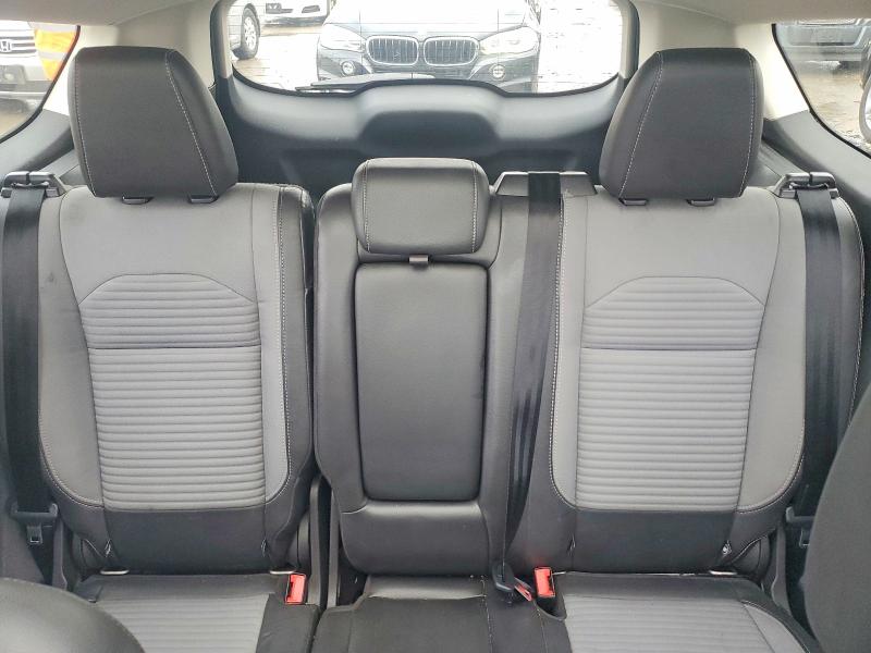 Продажа на аукционе авто 2017 Ford Escape, vin: 1FMCU0JD3HUA80896, номер лота: 79667535