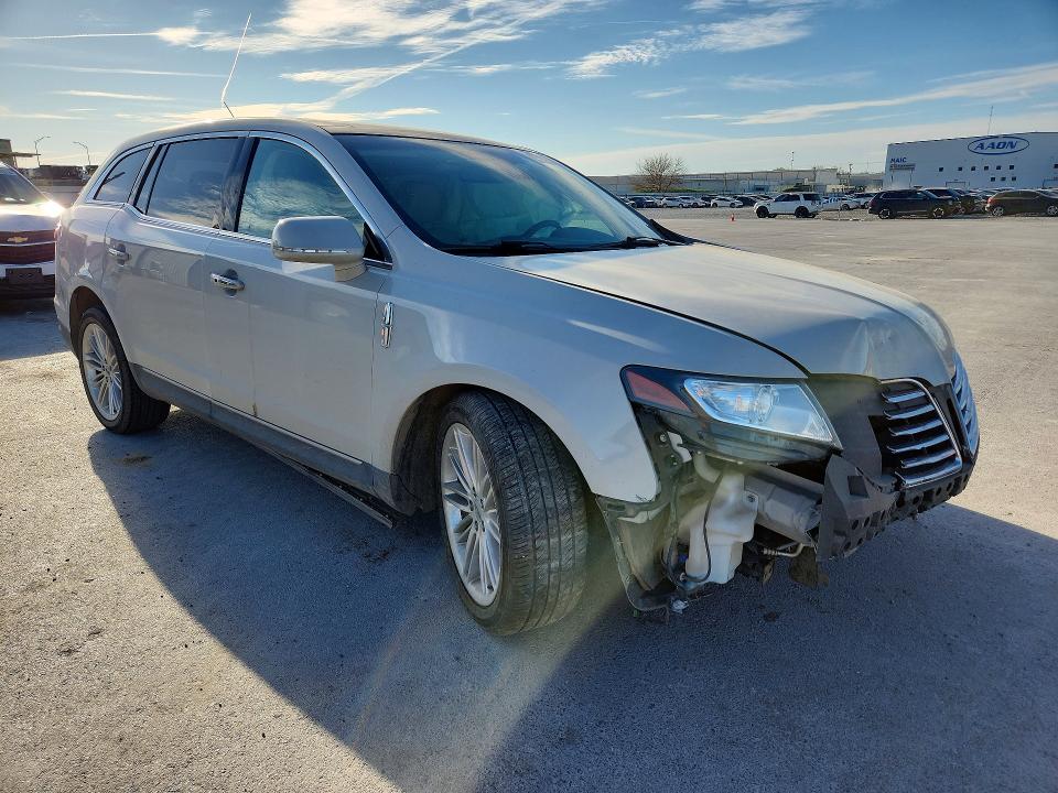 Продаж на аукціоні авто 2019 Lincoln Mkt, vin: 2LMHJ5AT9KBL04001, номер лоту: 47018536