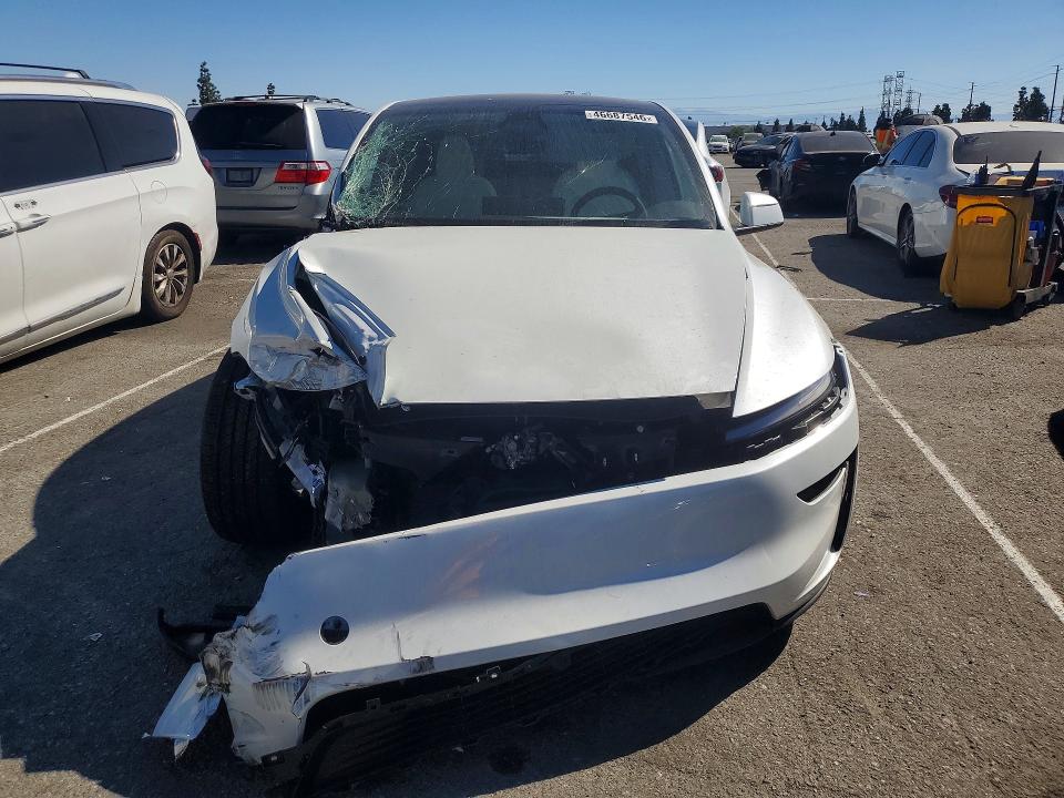 46687546 :رقم المزاد ، 7SAYGDED7TF455728 vin ، 2026 Tesla Model Y مزاد بيع