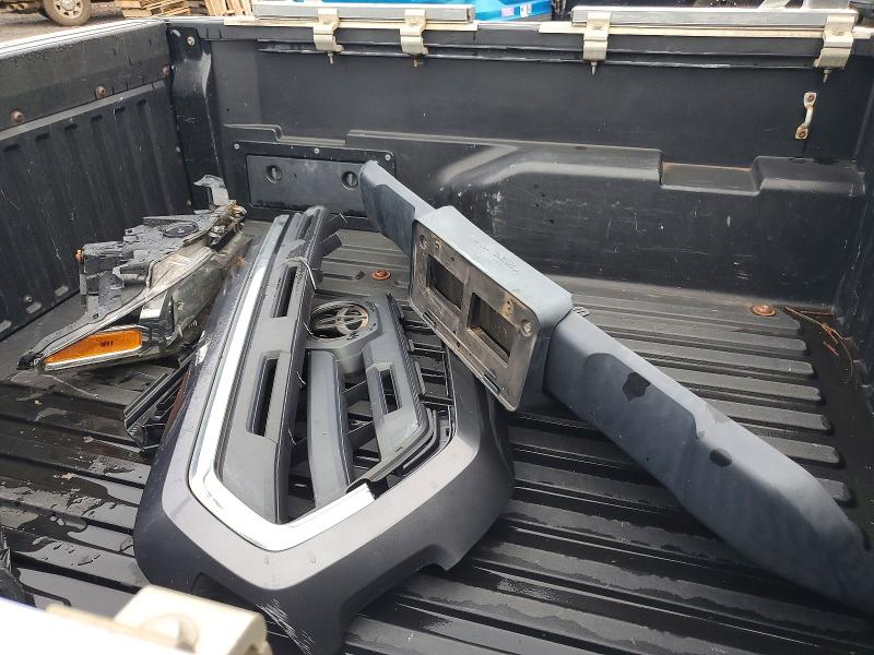 46232096 :رقم المزاد ، 3TMAZ5CN5HM029324 vin ، 2017 Toyota Tacoma مزاد بيع
