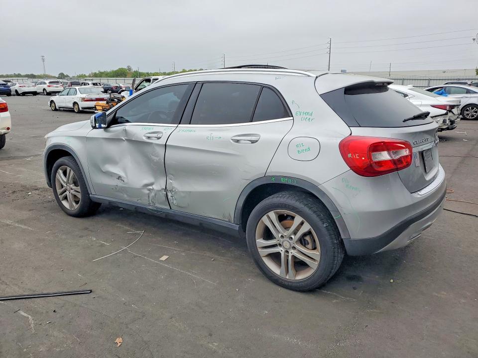 46922376 :رقم المزاد ، WDCTG4GB1HJ338420 vin ، 2017 Mercedes-benz Gla مزاد بيع