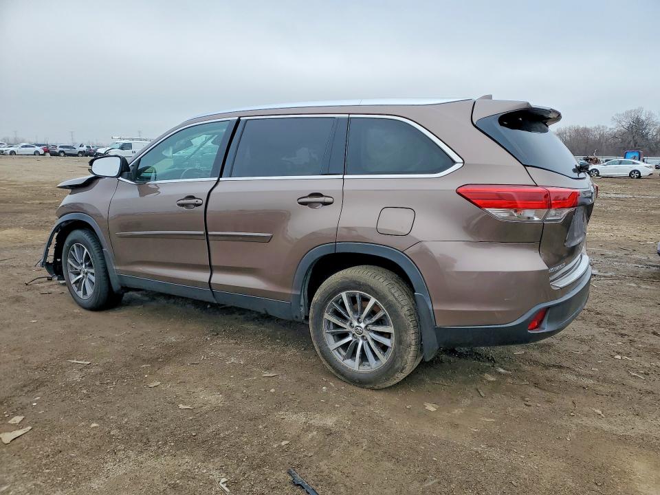 Aukcja sprzedaży 2019 Toyota Highlander, vin: 5TDJZRFH6KS973881, numer aukcji: 41988136