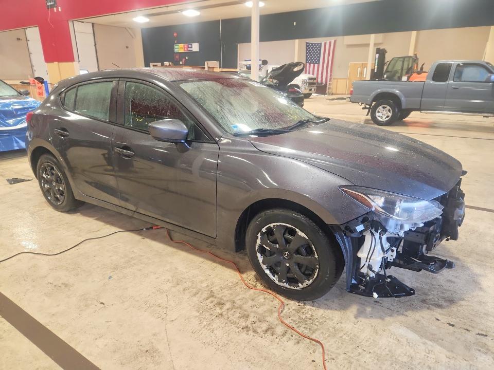 46042866 :رقم المزاد ، 3MZBM1K76FM184747 vin ، 2015 Mazda 3 مزاد بيع