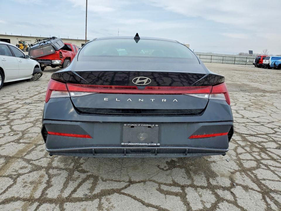 2024 Hyundai Elantra მანქანა იყიდება აუქციონზე, vin: KMHLL4DG2RU663672, აუქციონის ნომერი: 48132116