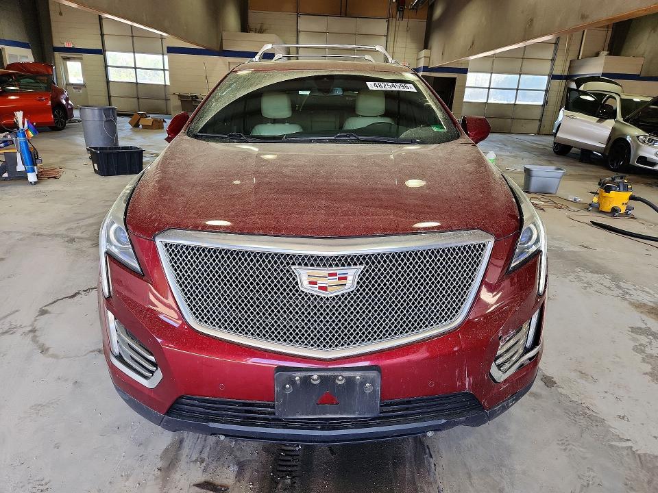 48254596 :رقم المزاد ، 1GYKNBRS0HZ290641 vin ، 2017 Cadillac Xt5 مزاد بيع