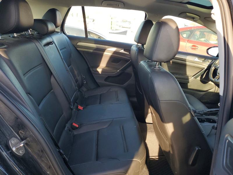 46567976 :رقم المزاد ، 3VWG57AU7KM002321 vin ، 2019 Volkswagen Golf مزاد بيع