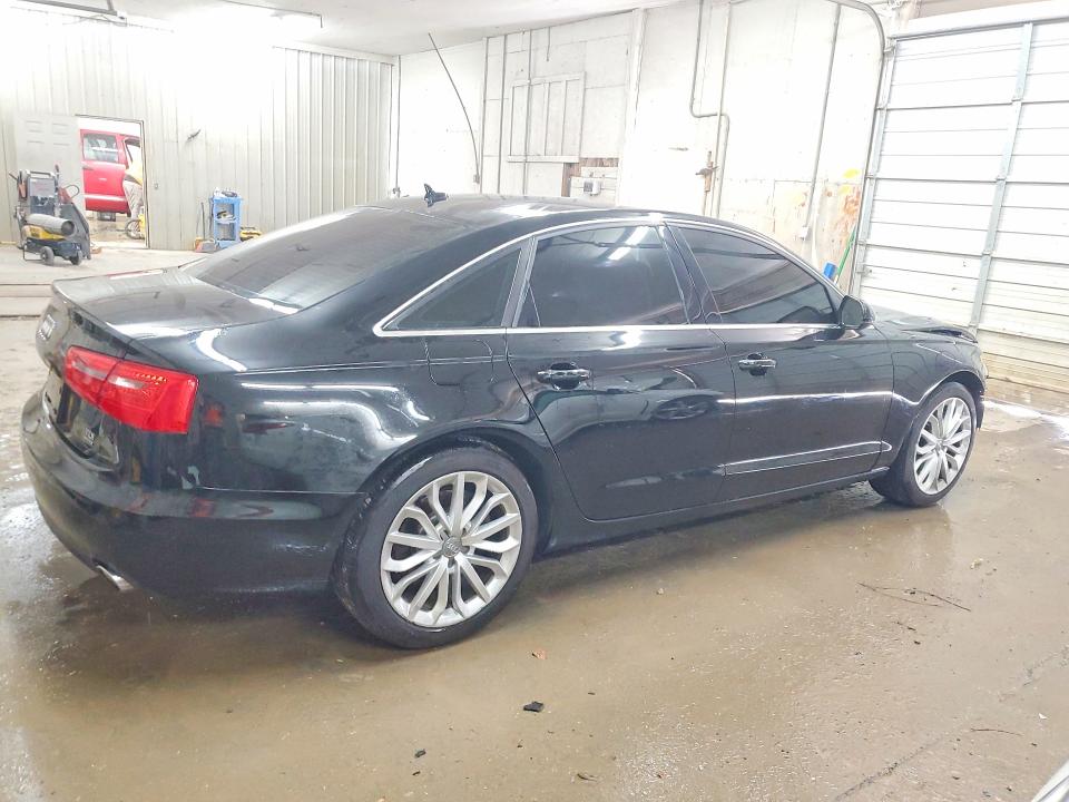Продаж на аукціоні авто 2014 Audi A6, vin: WAUFMAFC1EN005821, номер лоту: 47585886