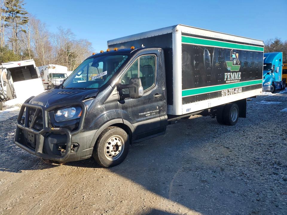 41868706 :رقم المزاد ، 1FDRU8ZG8NKA02404 vin ، 2022 Ford Transit مزاد بيع