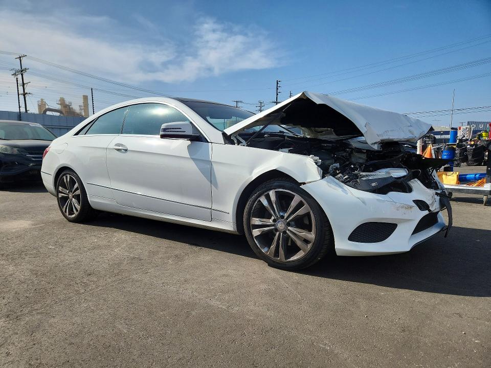 46920936 :رقم المزاد ، WDDKJ6FBXFF296724 vin ، 2015 Mercedes-benz E مزاد بيع
