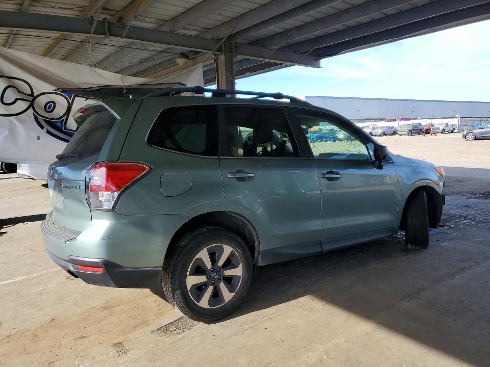 Auction sale of the 2018 Subaru Forester, vin: JF2SJAJC4JH611352, lot number: 47385116