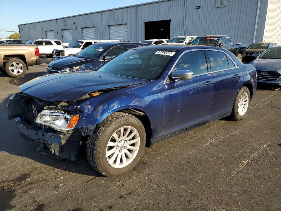 41955936 :رقم المزاد ، 2C3CCAAG3DH577634 vin ، 2013 Chrysler 300 مزاد بيع
