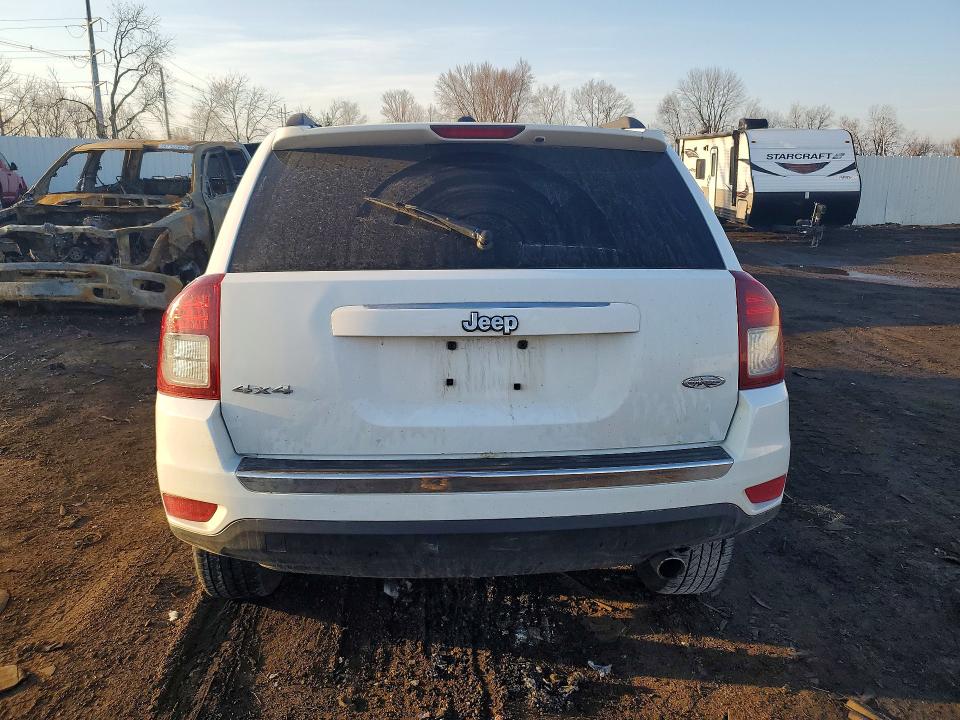 2016 Jeep Compass მანქანა იყიდება აუქციონზე, vin: 1C4NJDEB6GD558586, აუქციონის ნომერი: 47505046