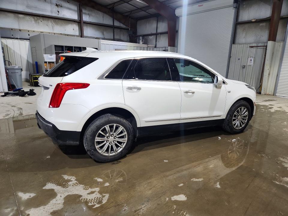 79635955 :رقم المزاد ، 1GYKNDRS6HZ105732 vin ، 2017 Cadillac Xt5 مزاد بيع
