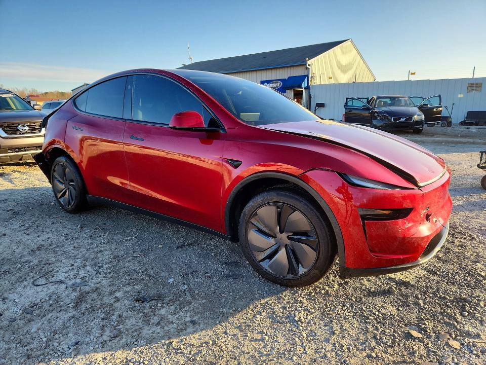 Продажа на аукционе авто 2026 Tesla Model Y, vin: 7SAYGDEE6TF323262, номер лота: 47267686