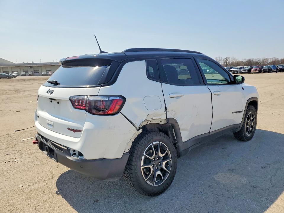 2025 Jeep Compass მანქანა იყიდება აუქციონზე, vin: 3C4NJDDN6ST525702, აუქციონის ნომერი: 46681966