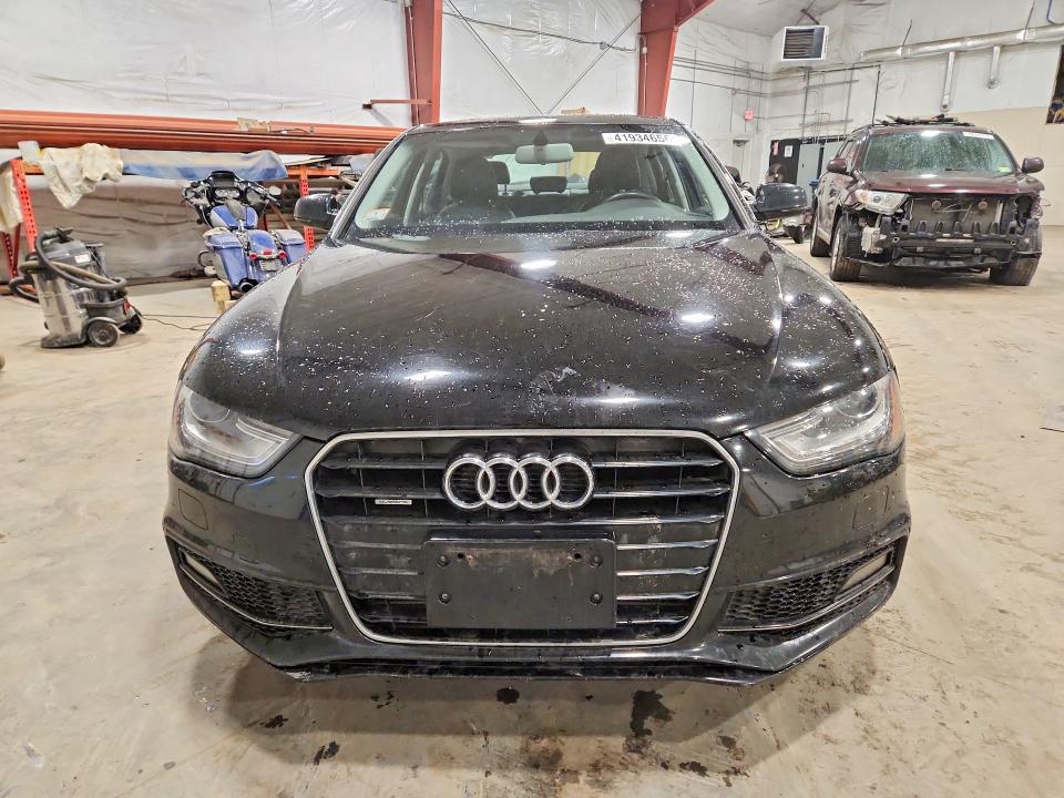 Продажа на аукционе авто 2015 Audi A4, vin: WAUBFAFL1FN023830, номер лота: 41934656