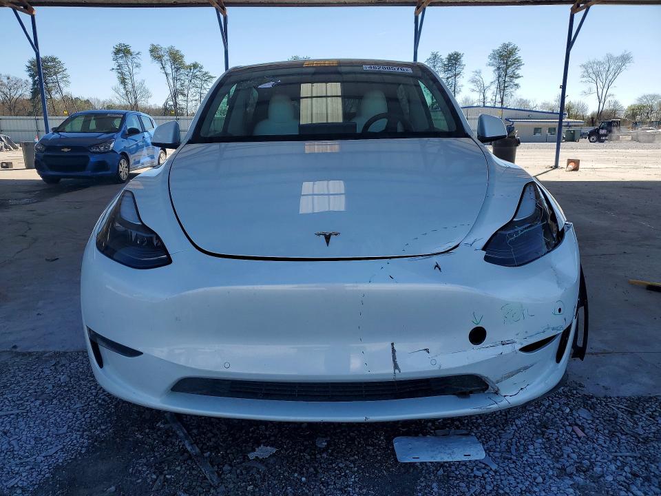46280576 :رقم المزاد ، 7SAYGDEE7NF537535 vin ، 2022 Tesla Model Y مزاد بيع